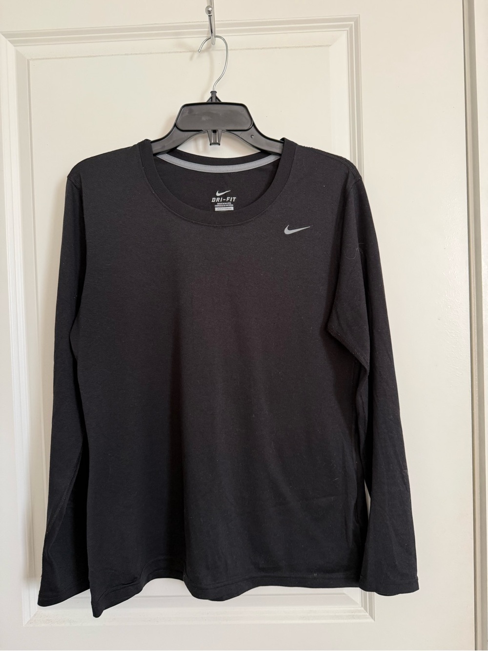 Nike Women’s Black Dri-FIT Long Sleeve Shirt